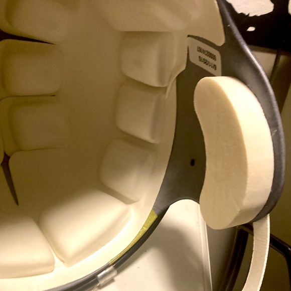 2011 St Louis Rams Full Size helmet - Picture 3 of 4